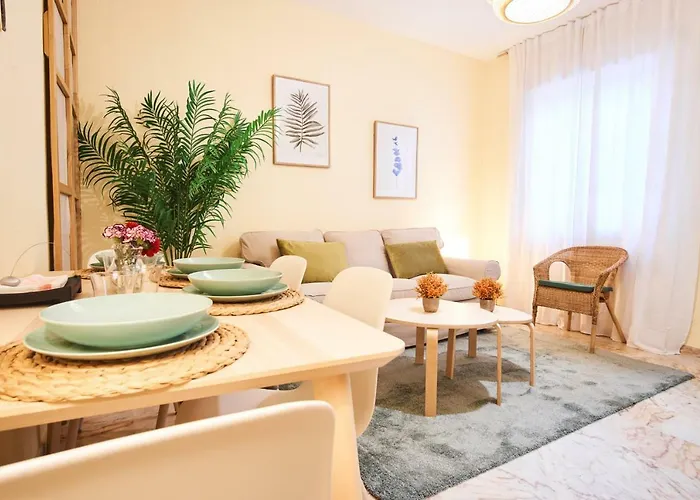 Escoberos Courtyard Duplex By Valcambre セビリア