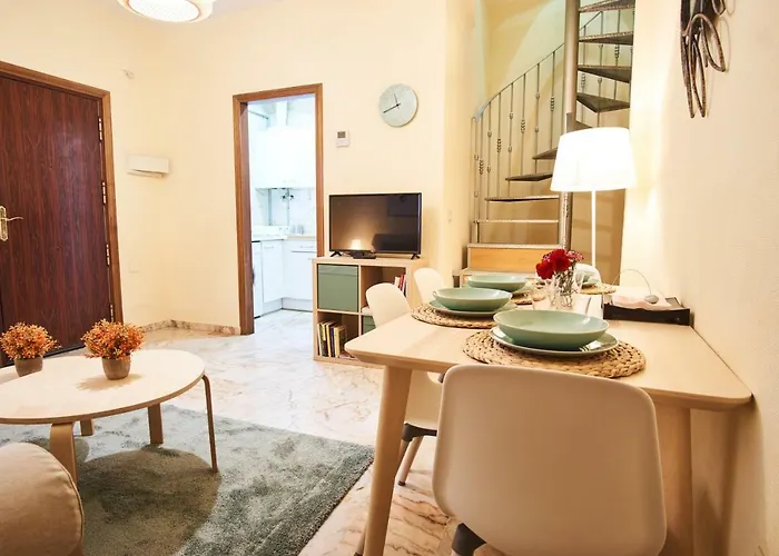 アパート Escoberos Courtyard Duplex By Valcambre