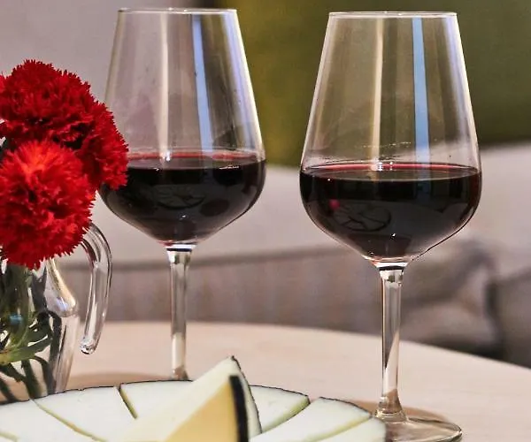 アパート Escoberos Courtyard Duplex By Valcambre セビリア