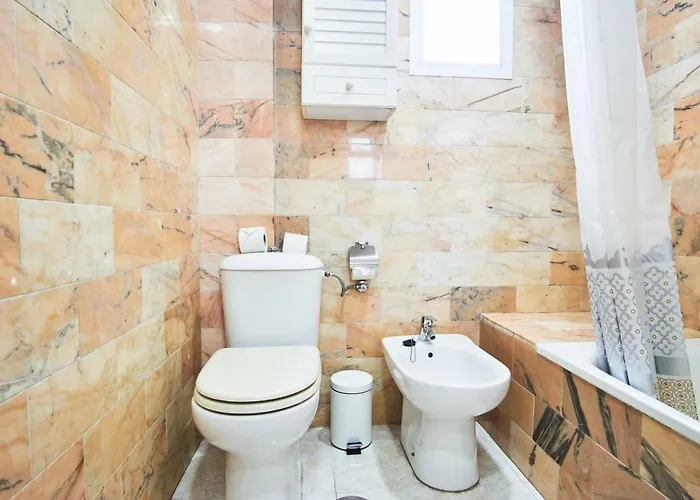 Escoberos Courtyard Duplex By Valcambre * セビリア